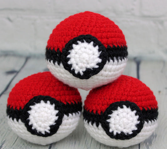 Crochet Pokeballs